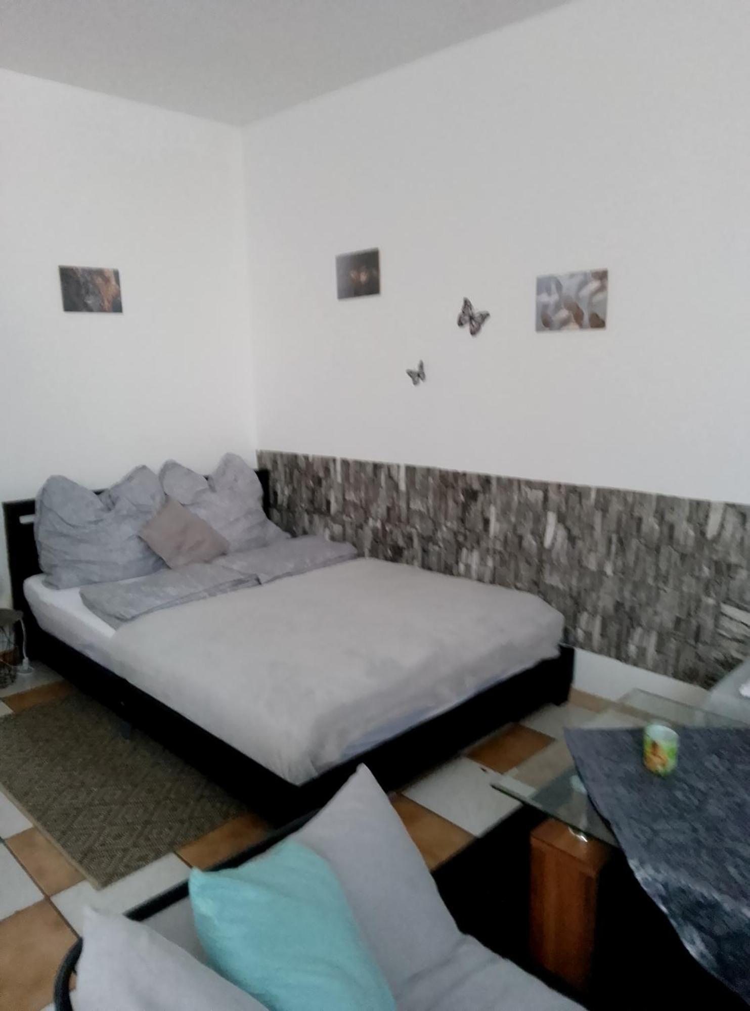 Studiowohnung, Neu Renoviert, Zentrale Lage Saarlouis Dış mekan fotoğraf